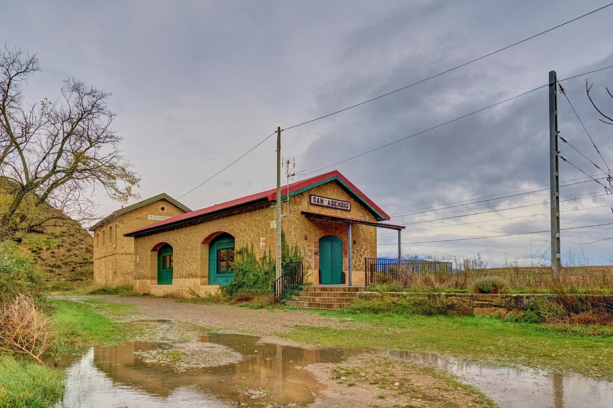 La Estacion De San Asensio Villa Eksteriør billede